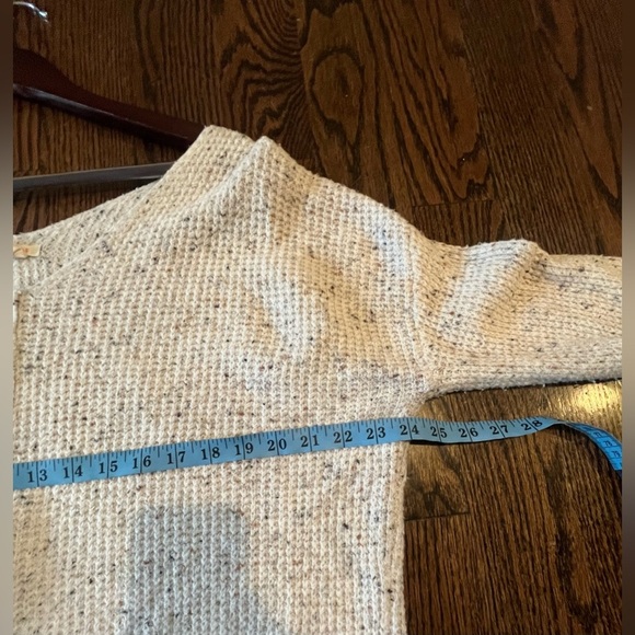 For Thee Womens Size L Waffle Knit V-neck Sweater beige - Picture 6 of 7